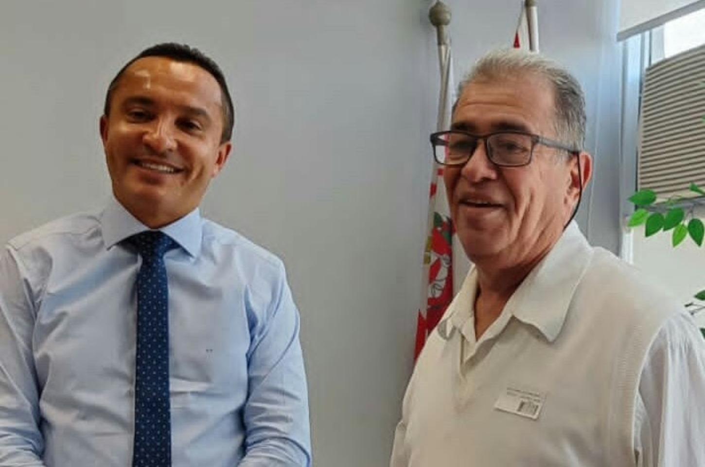 Ver. Sidney Cruz e Domingos Poeta